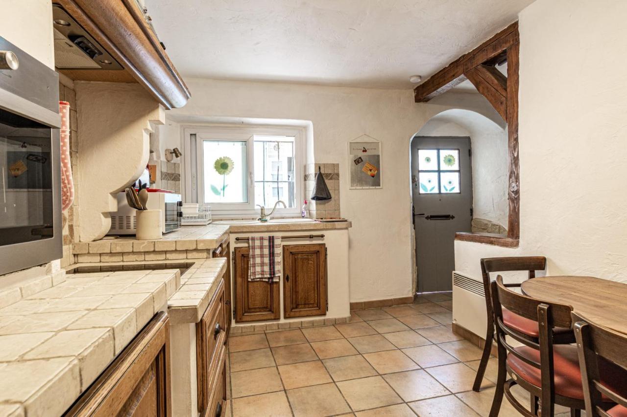 Maison De Village Au Coeur De LʼIsle-sur-la-Sorgue Exterior foto